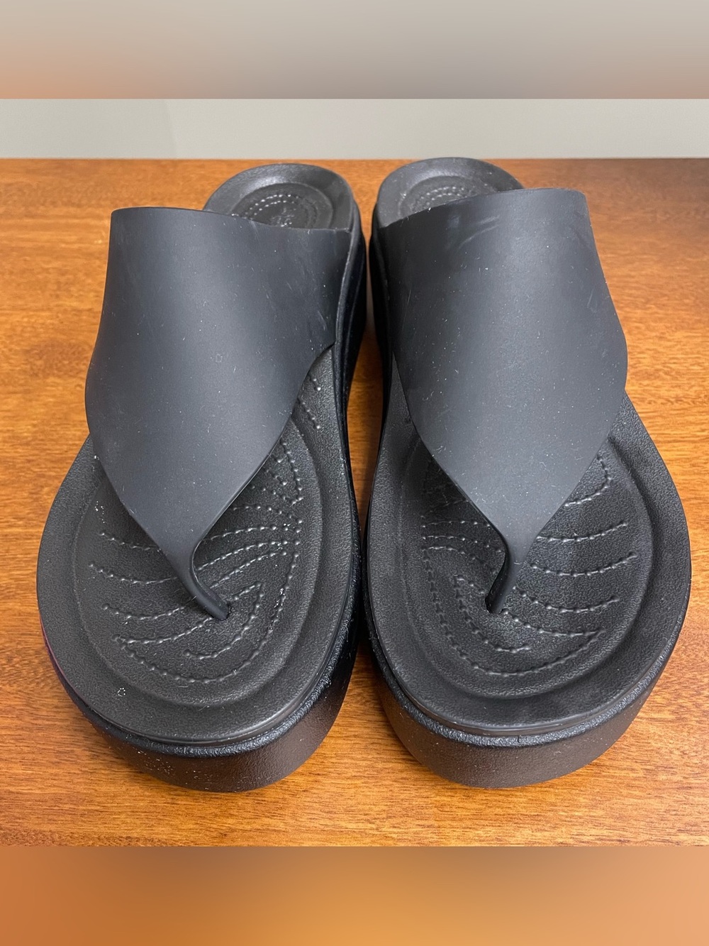 Crocs LiteRide Brooklyn Flip Platform Sandal Womens Size W 10 Black